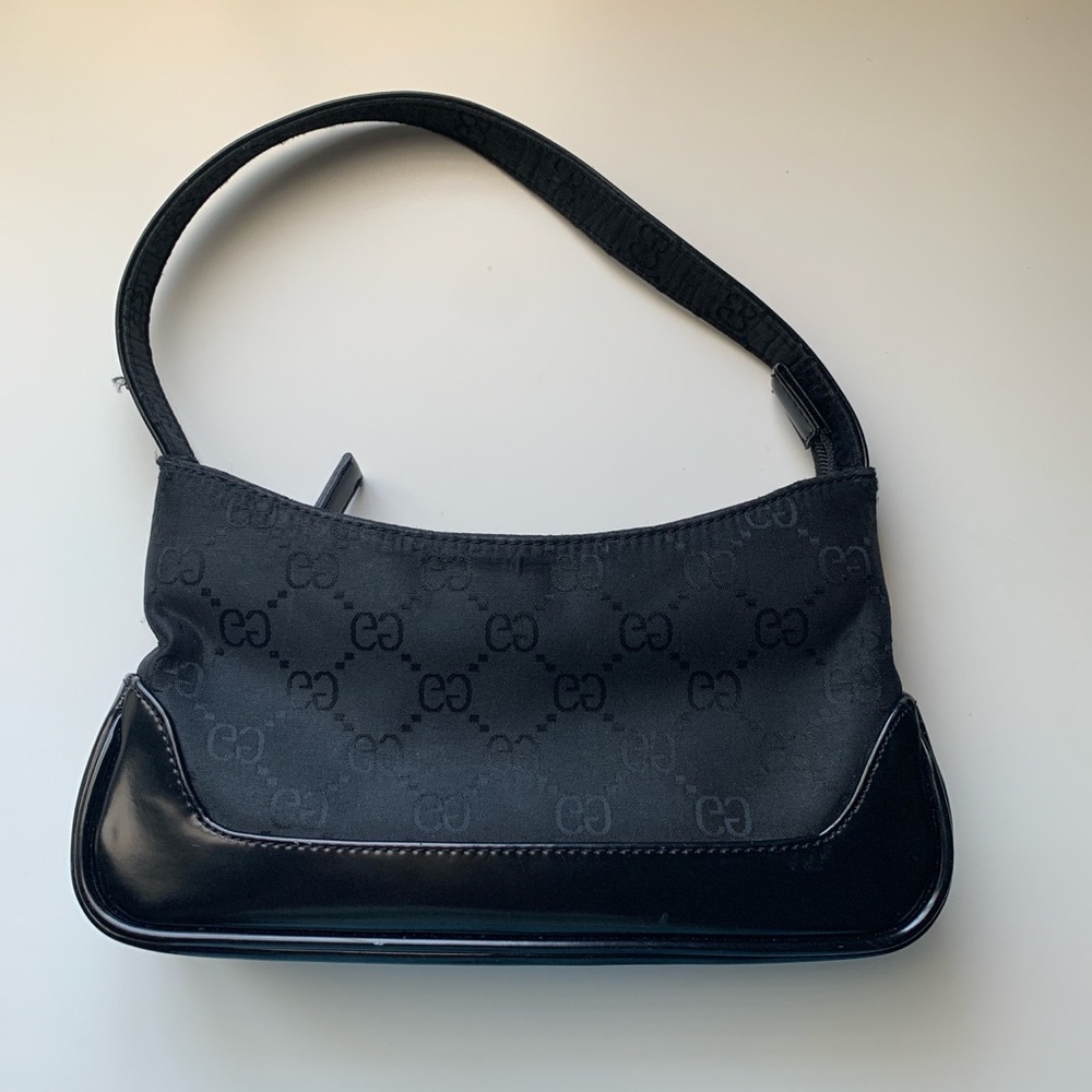 Black Shoulder Bag